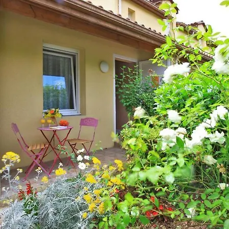 Le Sorbier Razac-sur-lʼIsle